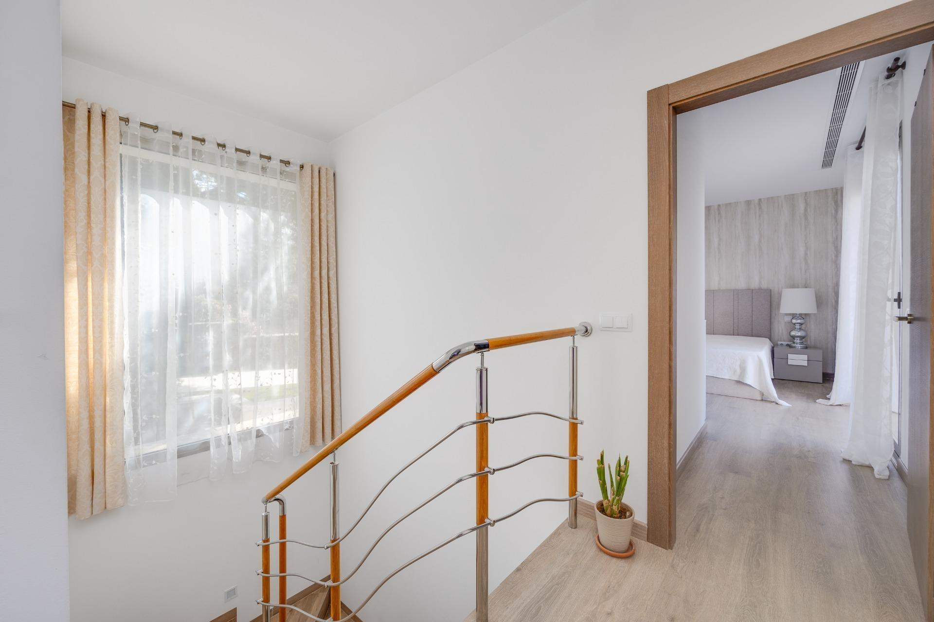 Reventa - Villa - San Miguel de Salinas - Pueblo 9