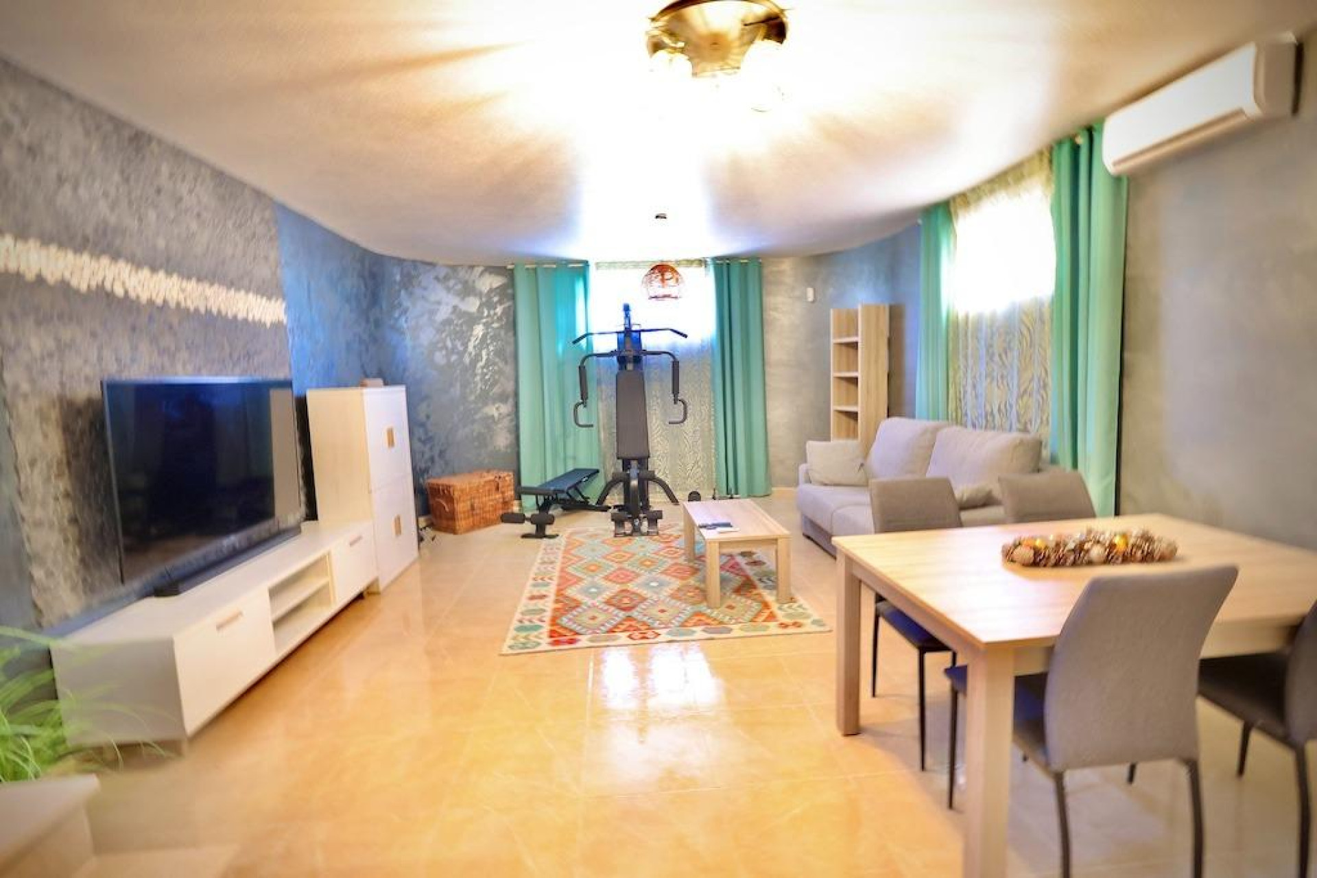 Reventa - Villa - San Miguel de Salinas - Residencial los flamencos