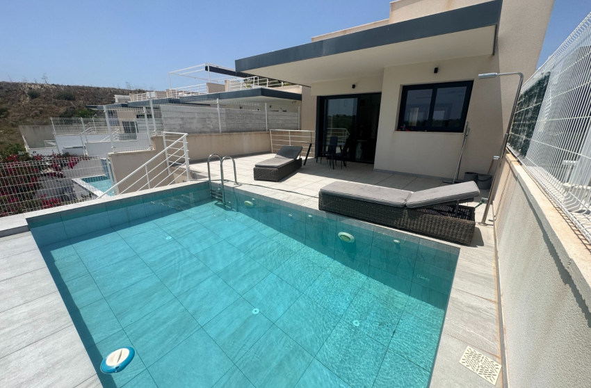 Reventa - Villa - San Miguel de Salinas - San Miguel Salinas