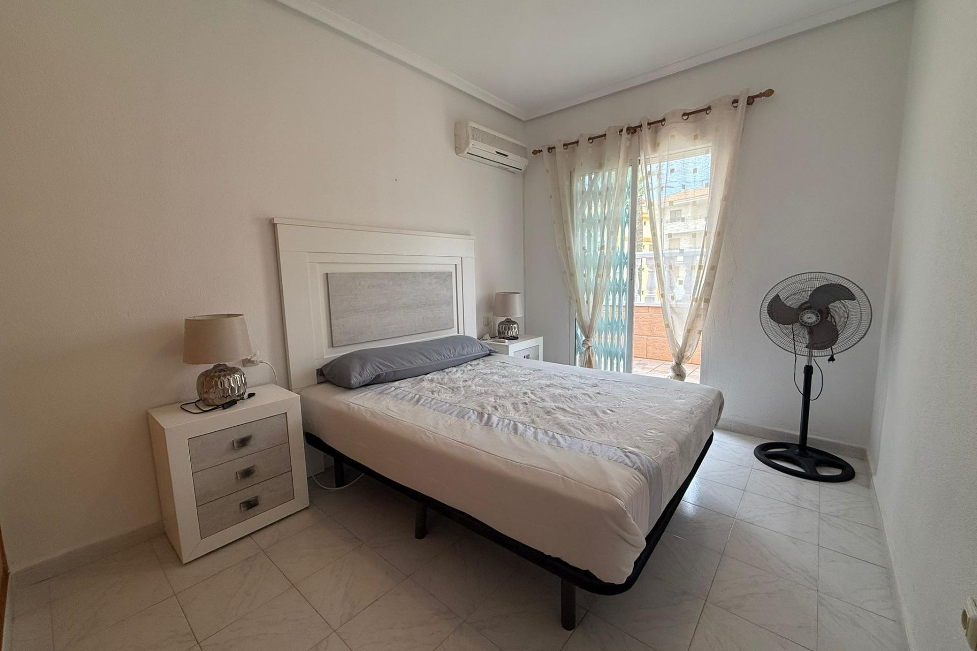 Reventa - Villa - Torrevieja - Acequion