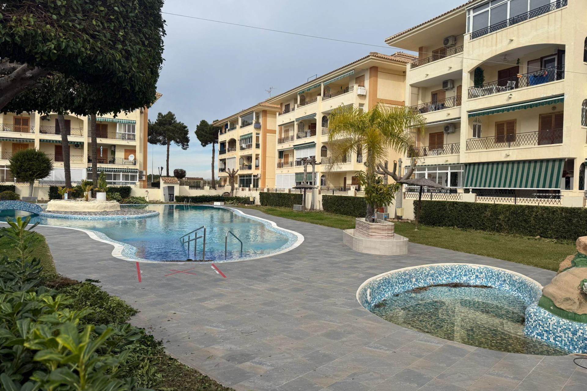 Reventa - Villa - Torrevieja - Acequion