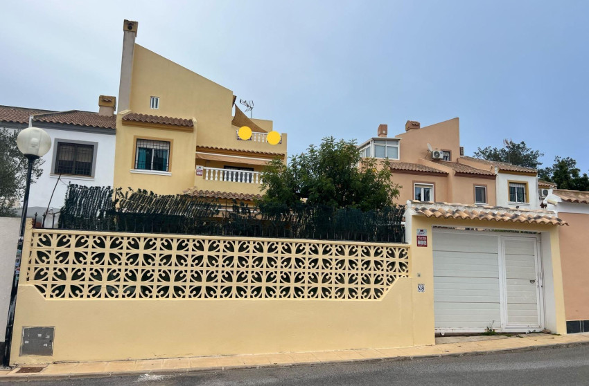 Reventa - Villa - Torrevieja - Calas blanca