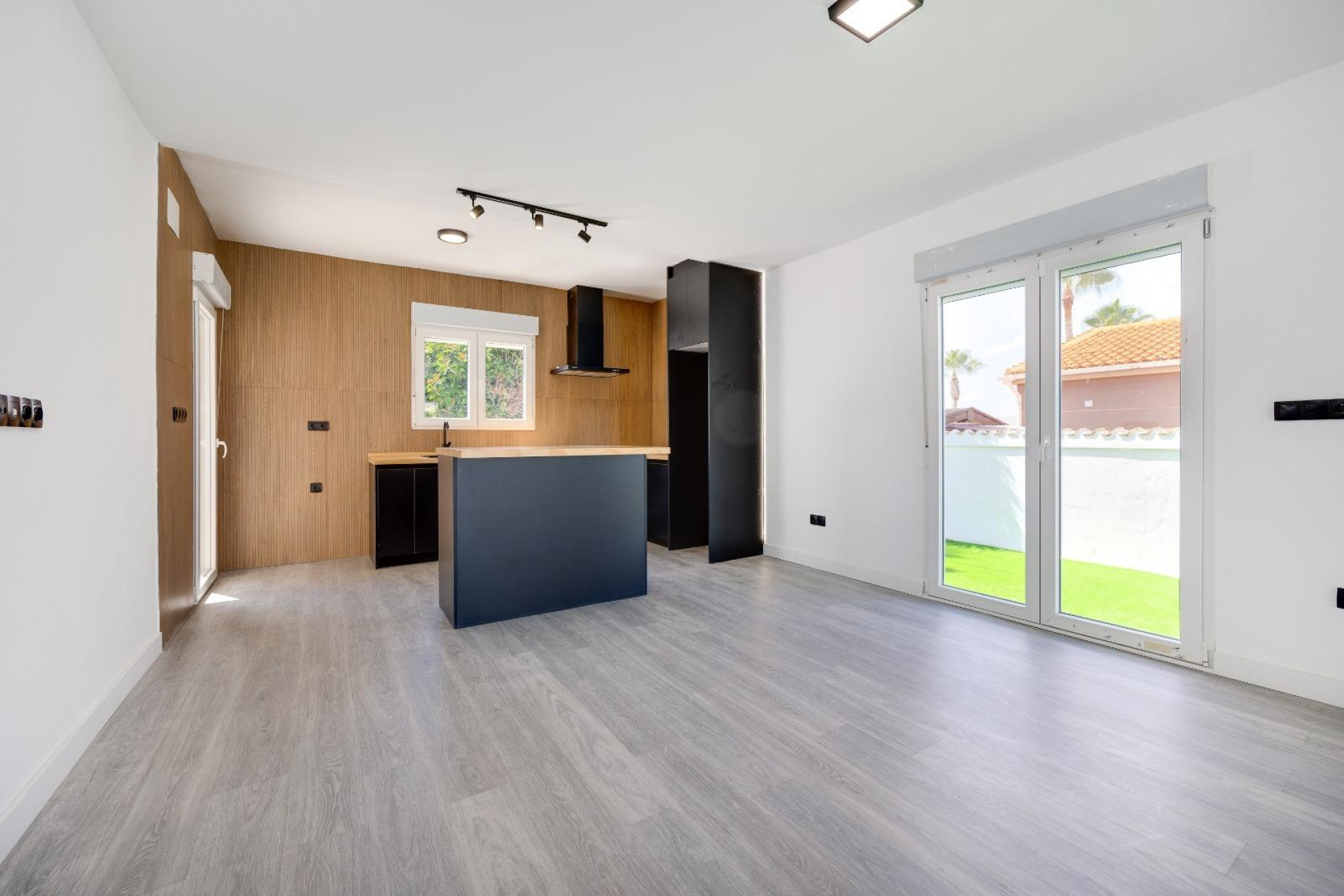 Reventa - Villa - Torrevieja - El limonar