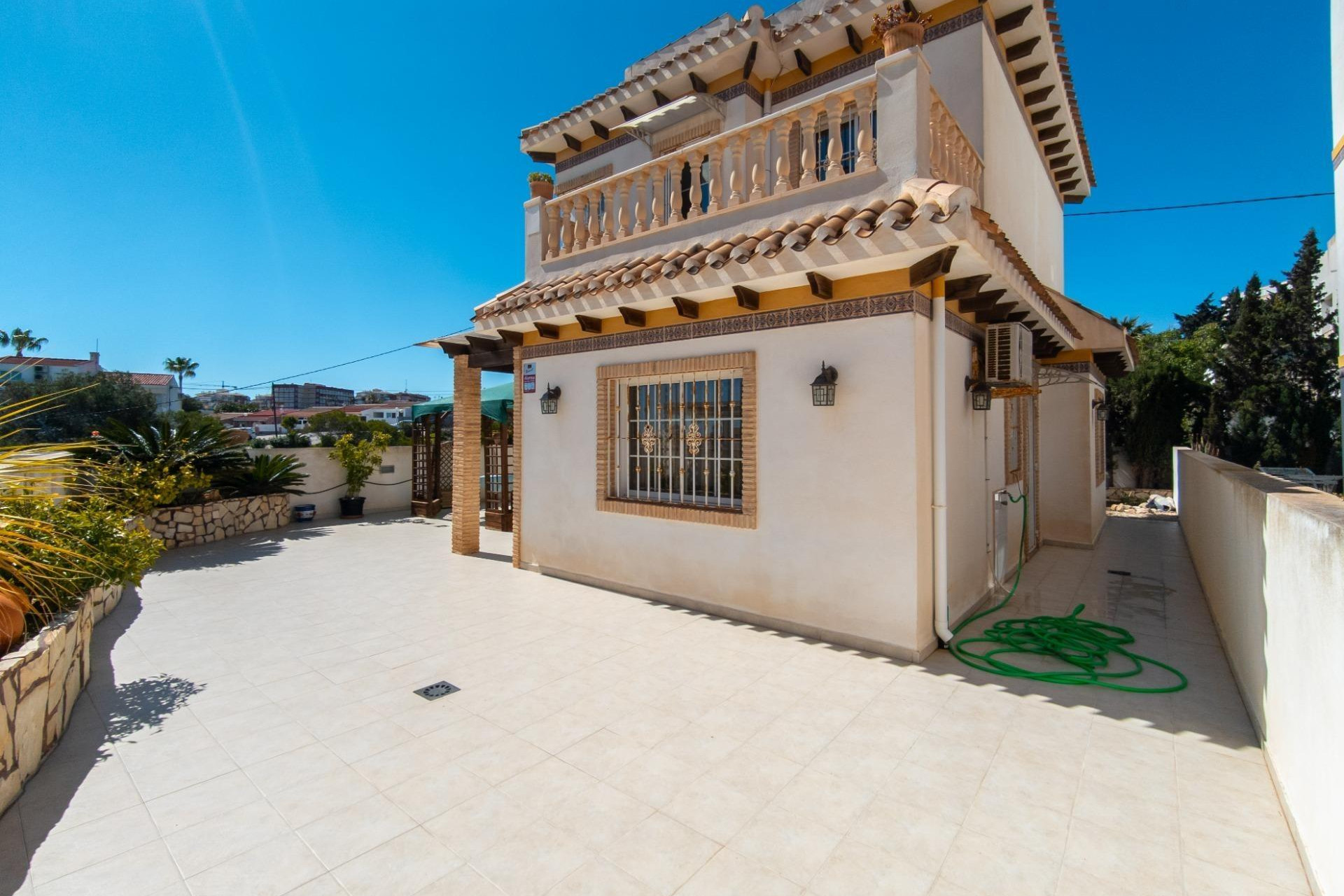 Reventa - Villa - Torrevieja - La Mata