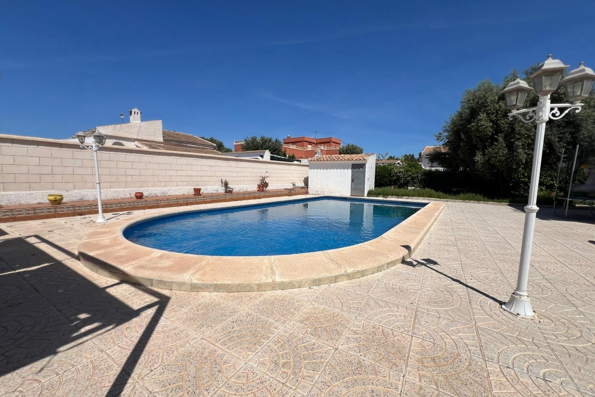 Reventa - Villa - Torrevieja - La Siesta - El Salado - Torreta