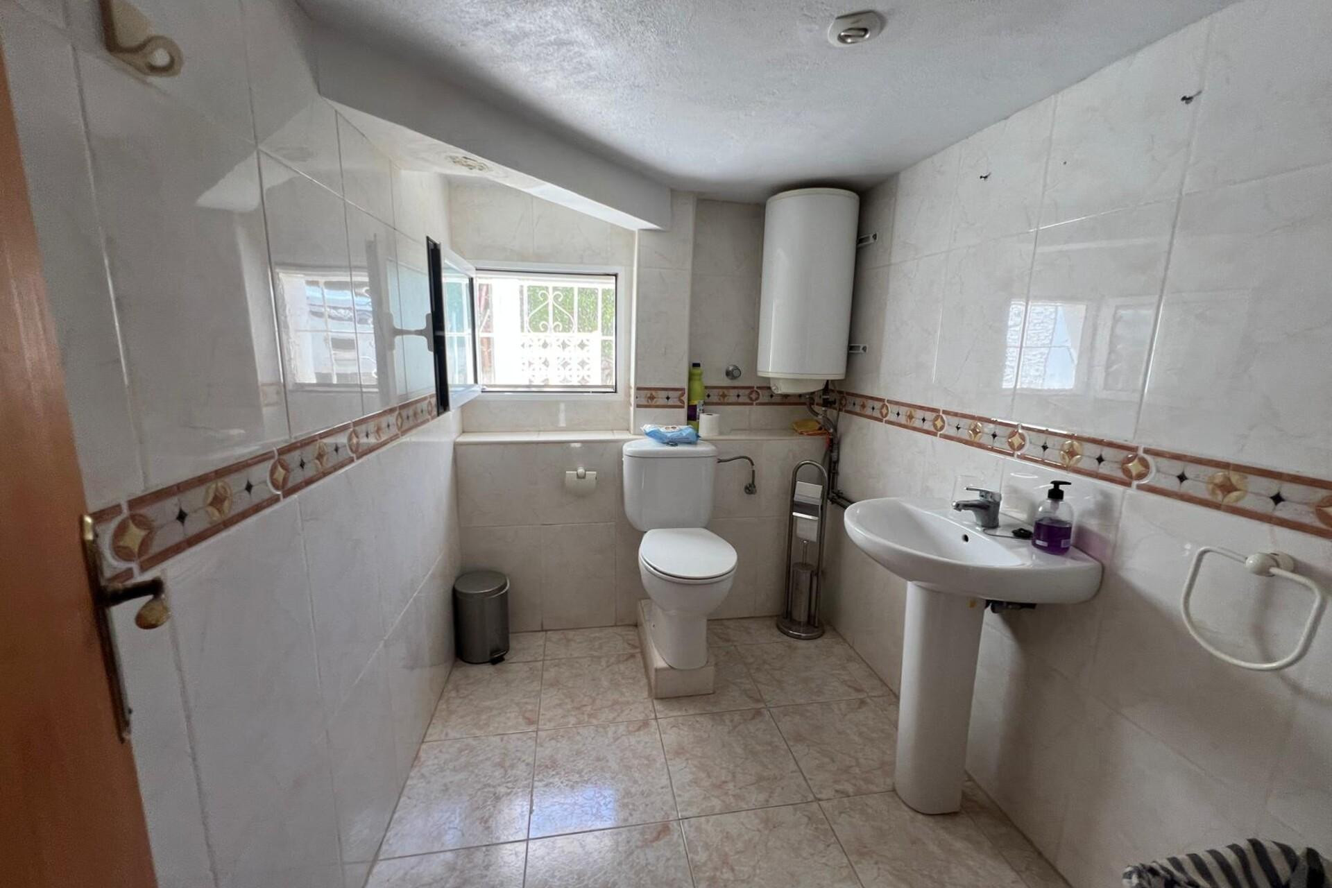 Reventa - Villa - Torrevieja - La Siesta - El Salado - Torreta