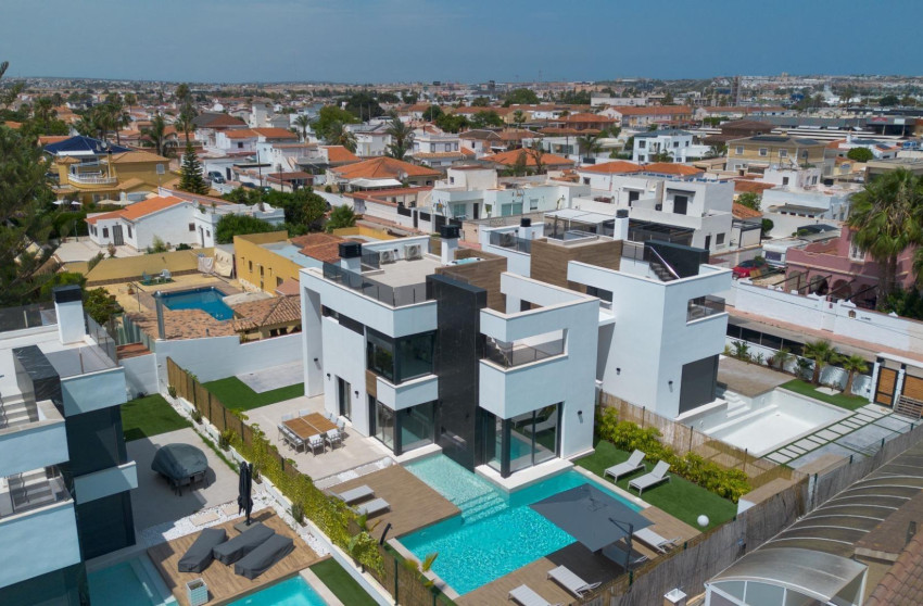 Reventa - Villa - Torrevieja - La Siesta - El Salado - Torreta