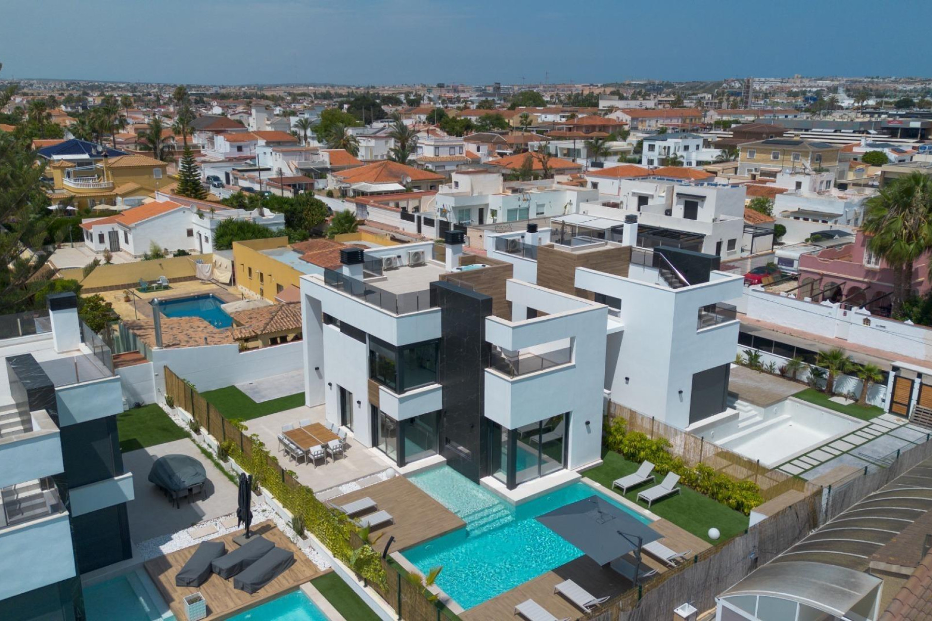 Reventa - Villa - Torrevieja - La Siesta - El Salado - Torreta