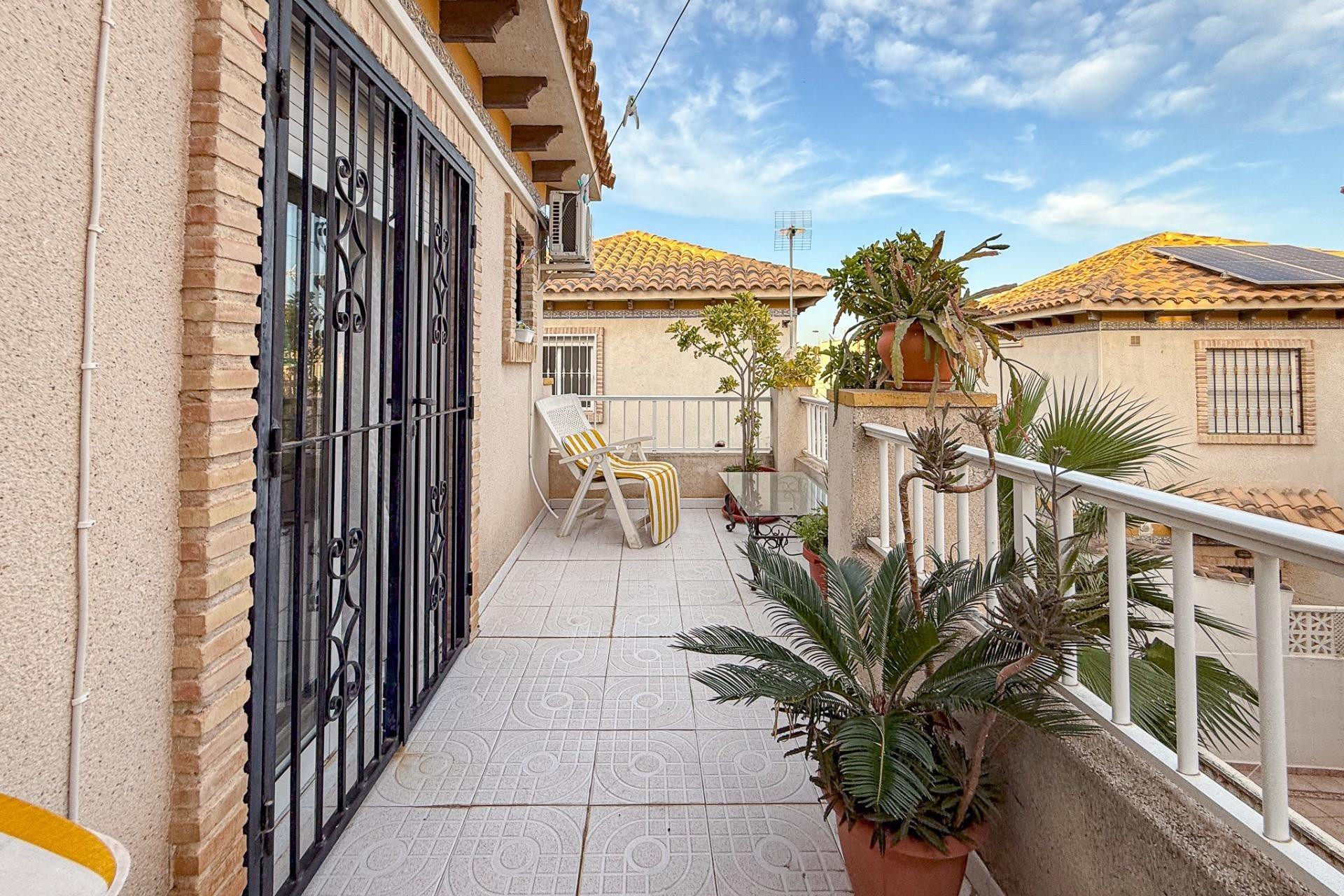 Reventa - Villa - Torrevieja - Las calas