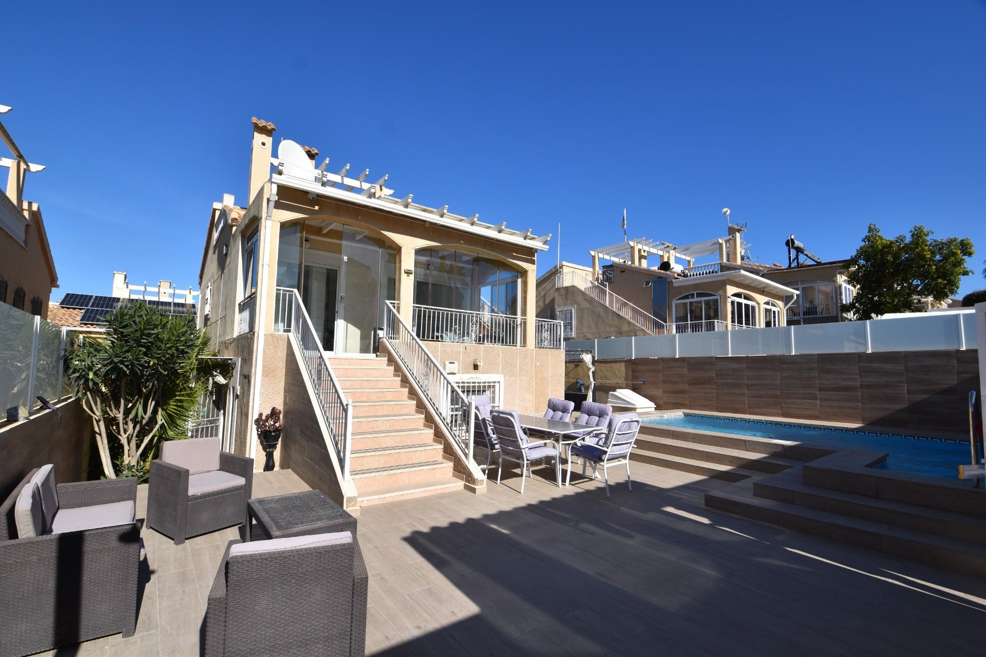 Reventa - Villa - Torrevieja - Los altos