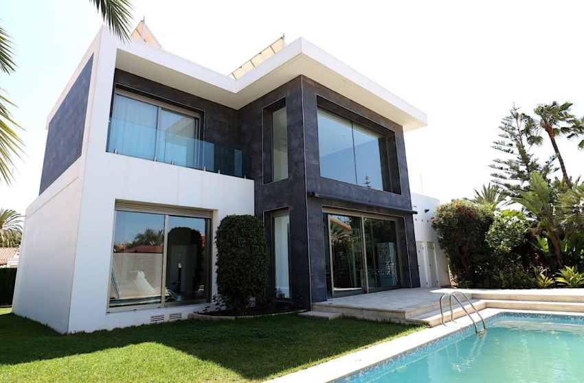 Reventa - Villa - Torrevieja - Los Angeles