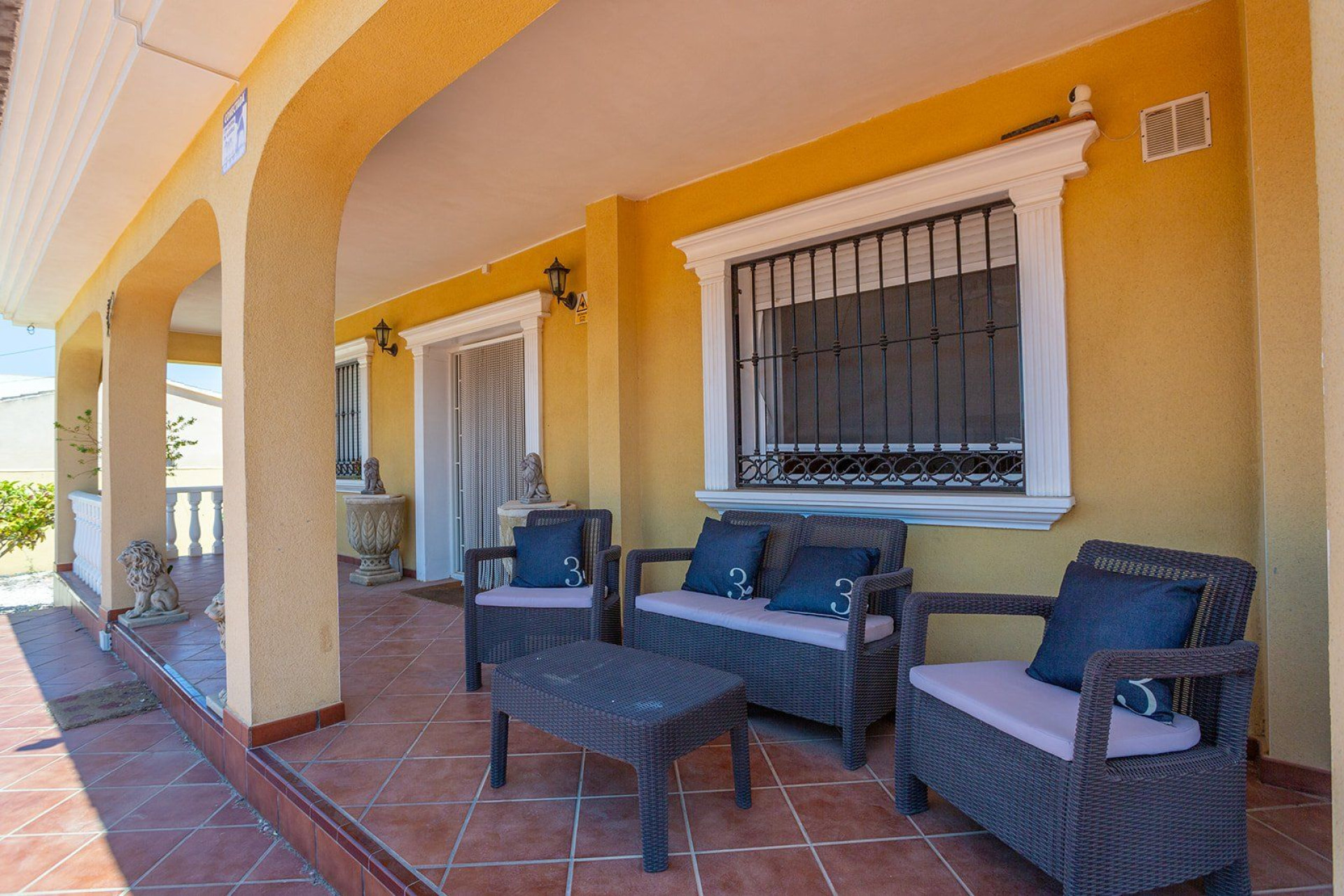 Reventa - Villa - Torrevieja - Los balcones