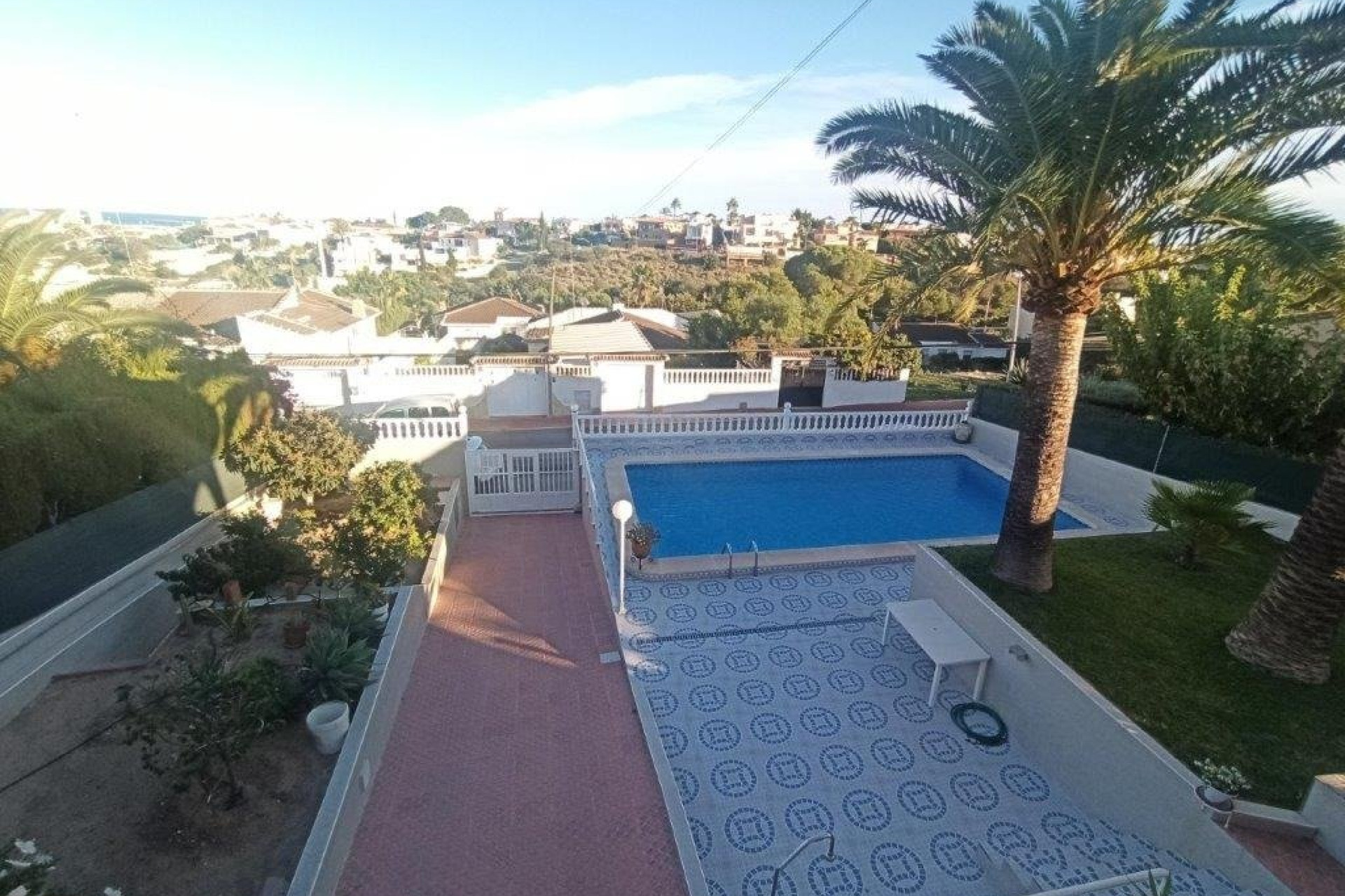 Reventa - Villa - Torrevieja - Los balcones