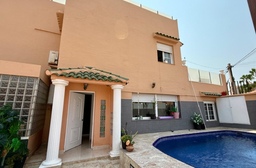 Reventa - Villa - Torrevieja - Playa del cura