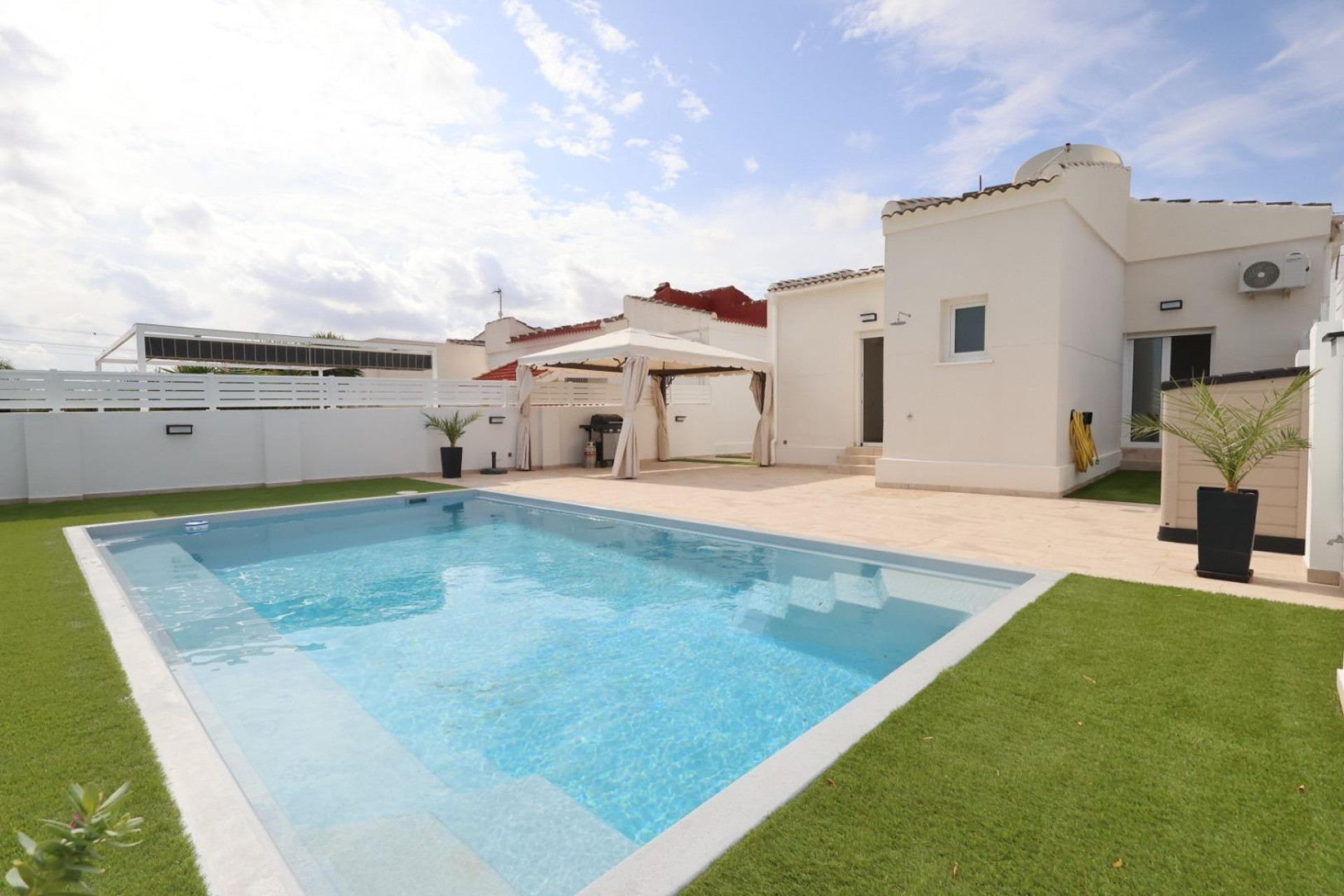 Reventa - Villa - Torrevieja - San luis