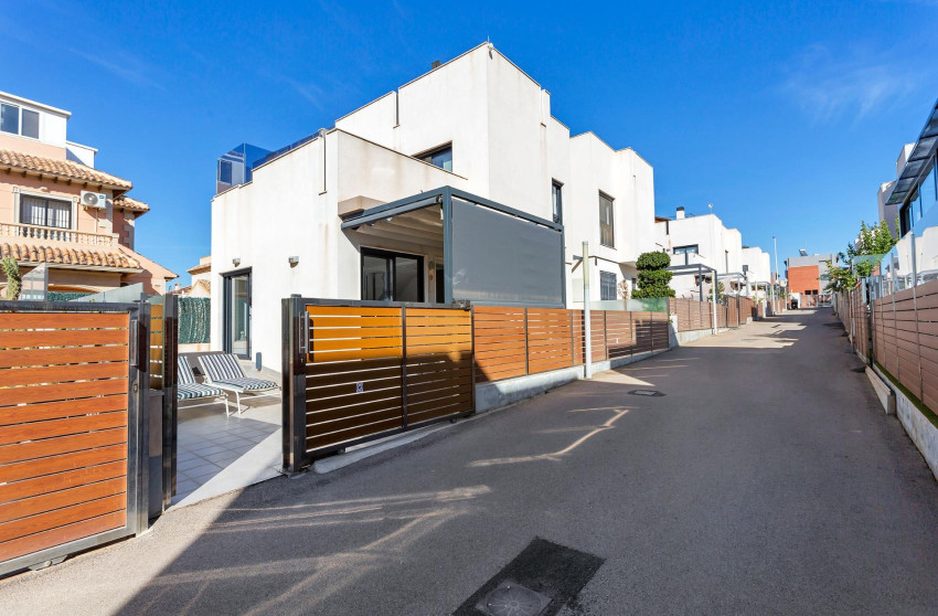 Reventa - Villa - Torrevieja - Sector 25