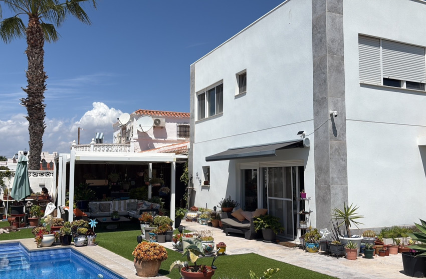 Reventa - Villa - Torrevieja - Torreta - Florida