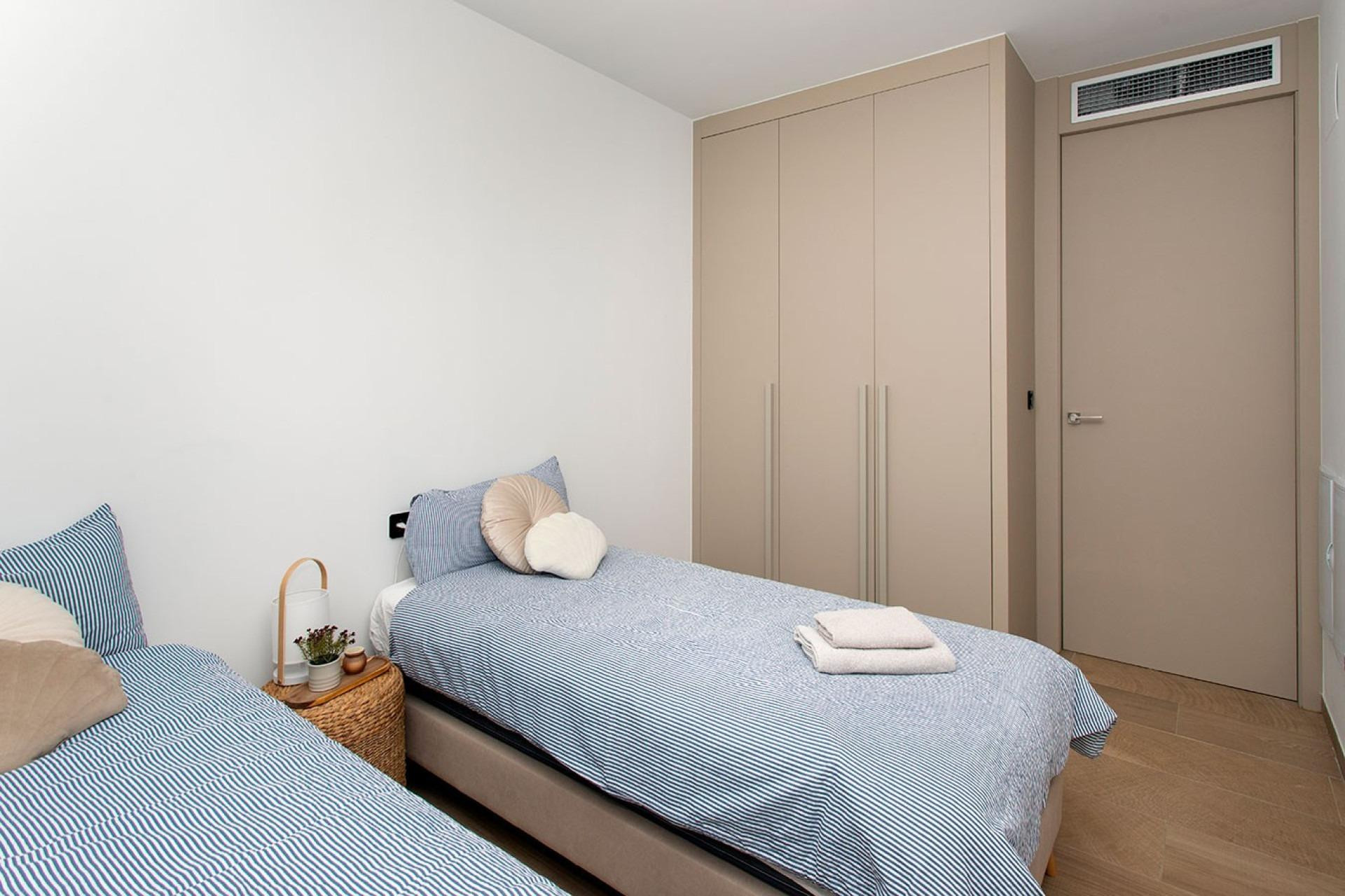 Revente - Apartment - Algorfa - Comunidad valenciana