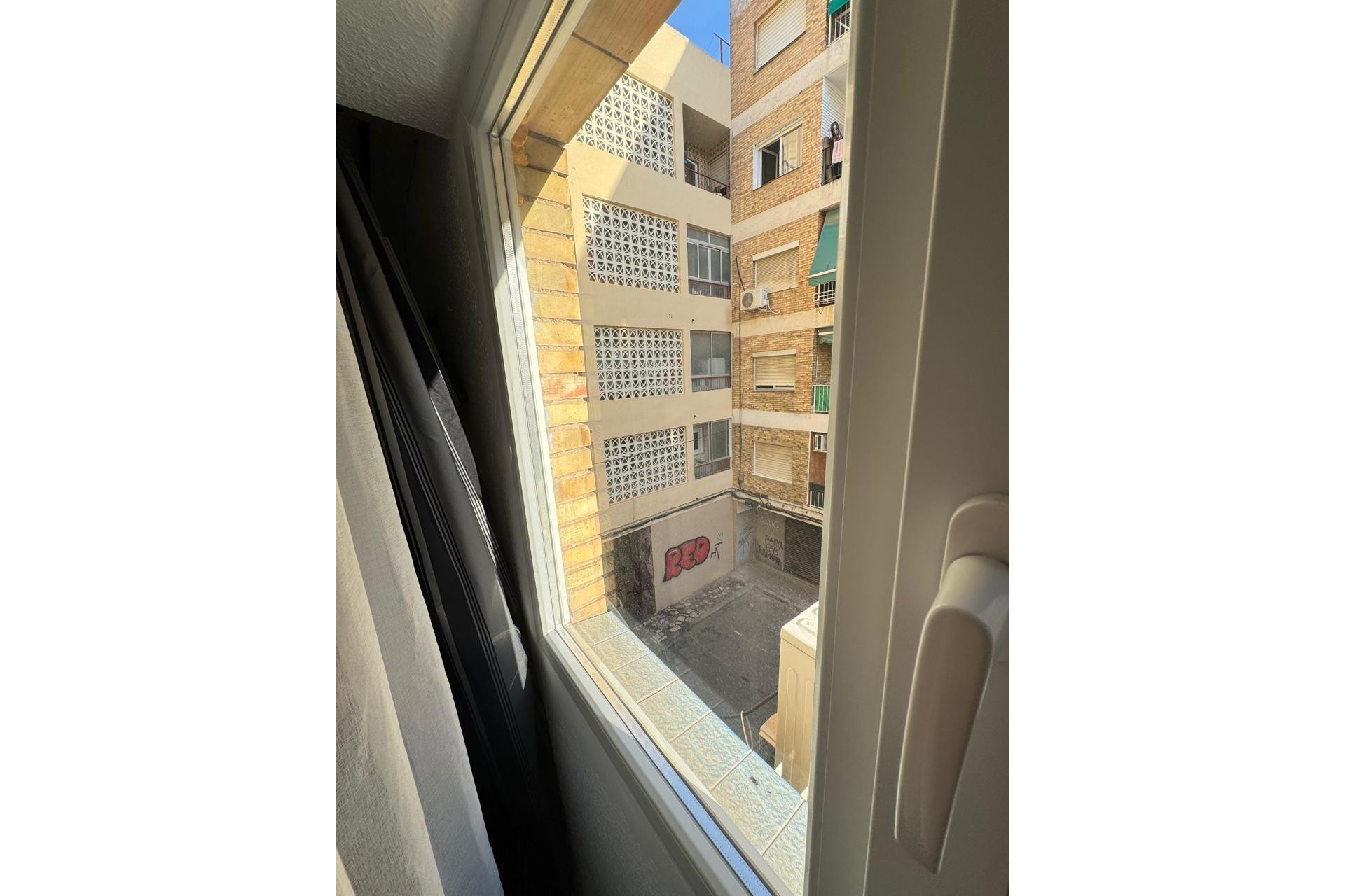 Revente - Apartment - Alicante - Carolinas altas