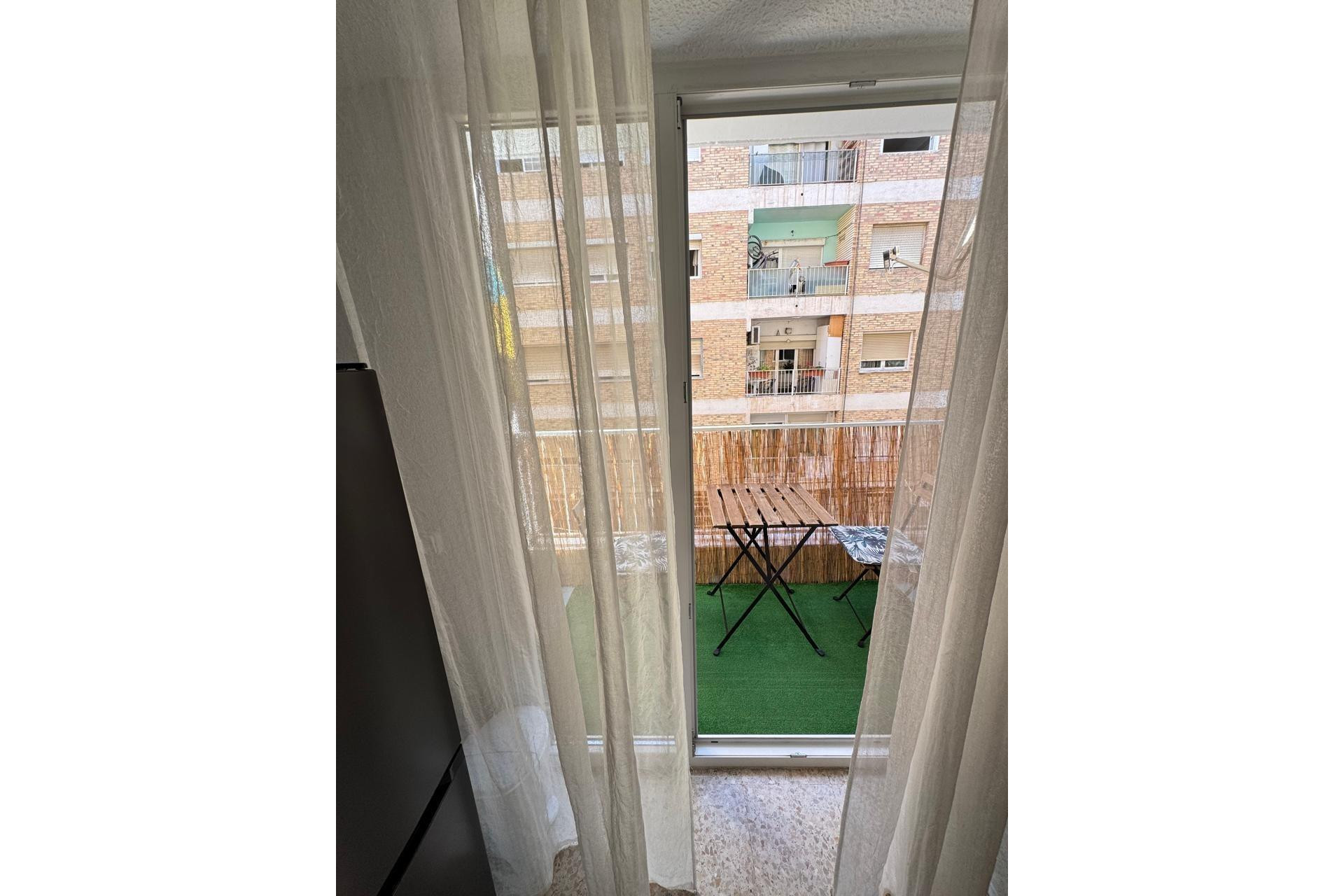 Revente - Apartment - Alicante - Carolinas altas
