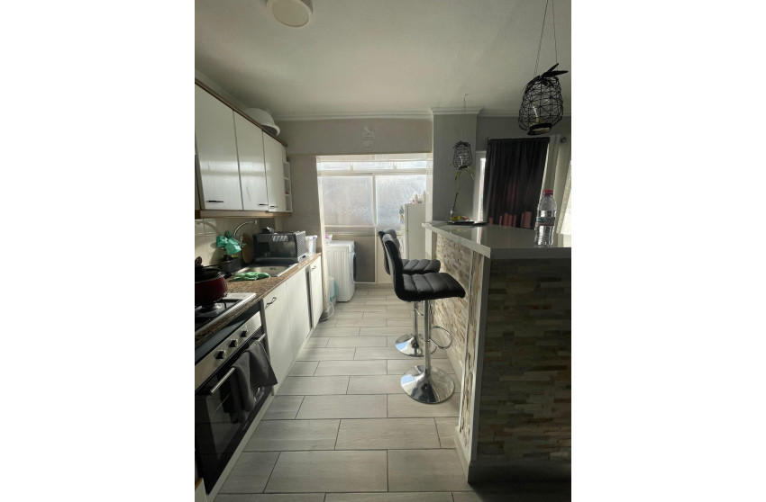 Revente - Apartment - Alicante - Virgen del Remedio-Parque lo Morant