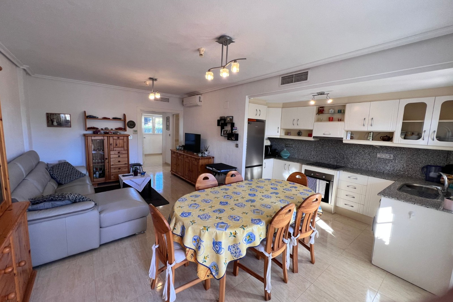 Revente - Apartment flat - Guardamar del Segura - El Raso