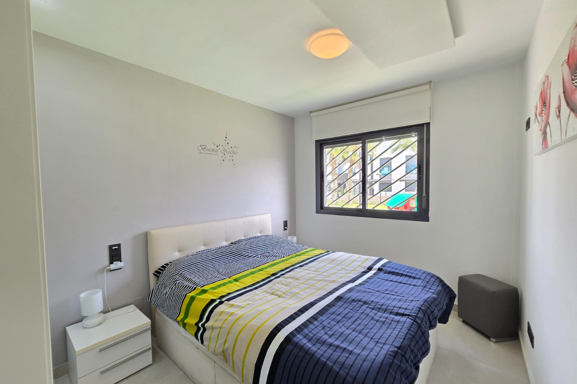 Revente - Apartment / Flat * - Orihuela Costa * - Punta Prima *