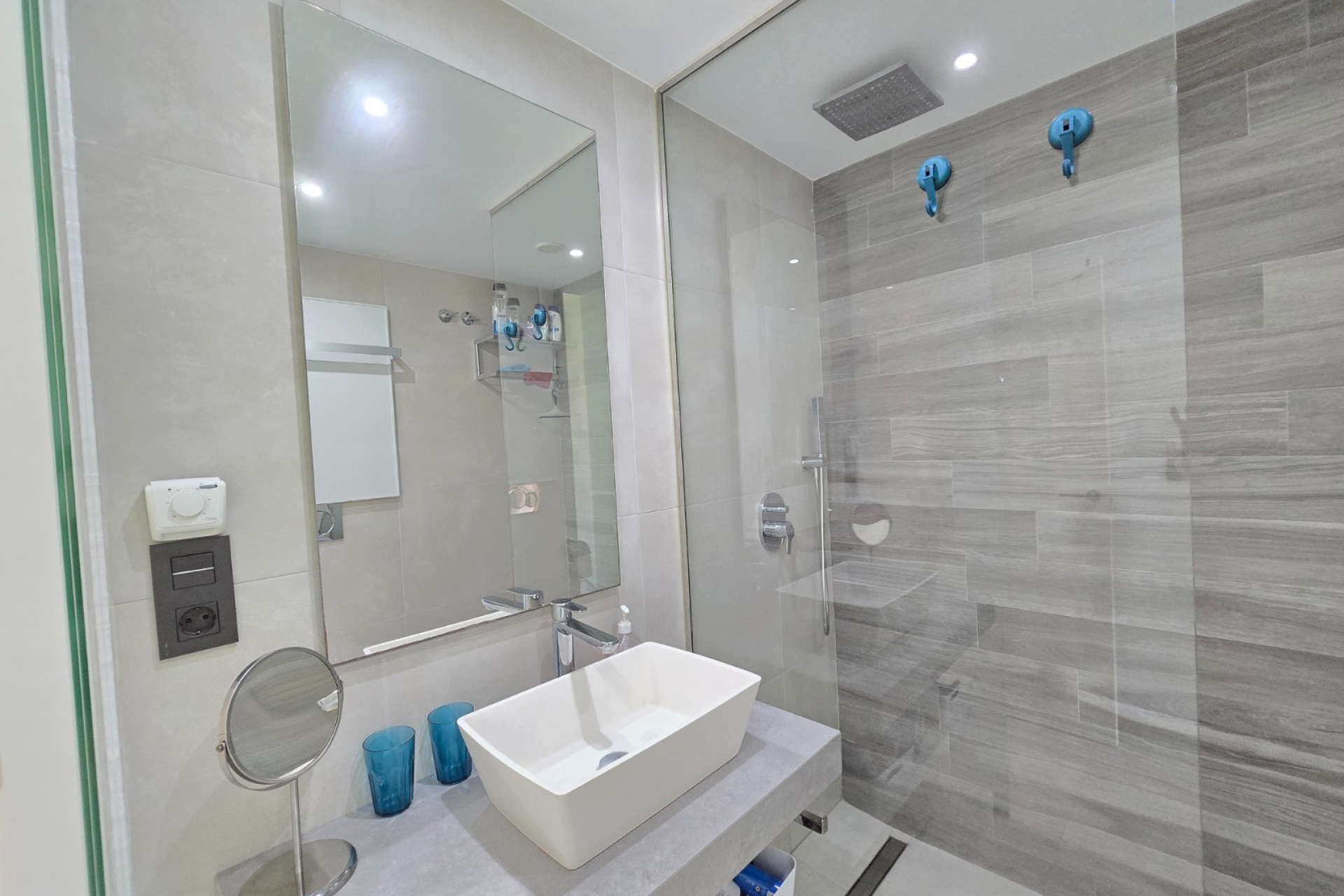 Revente - Apartment / Flat * - Orihuela Costa * - Punta Prima *