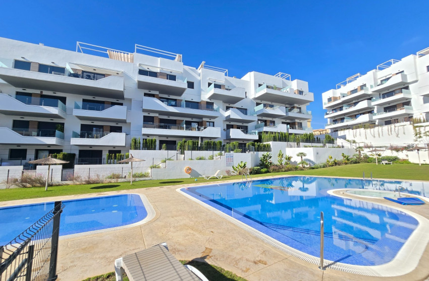Revente - Apartment / Flat * - Orihuela Costa - Villamartín *