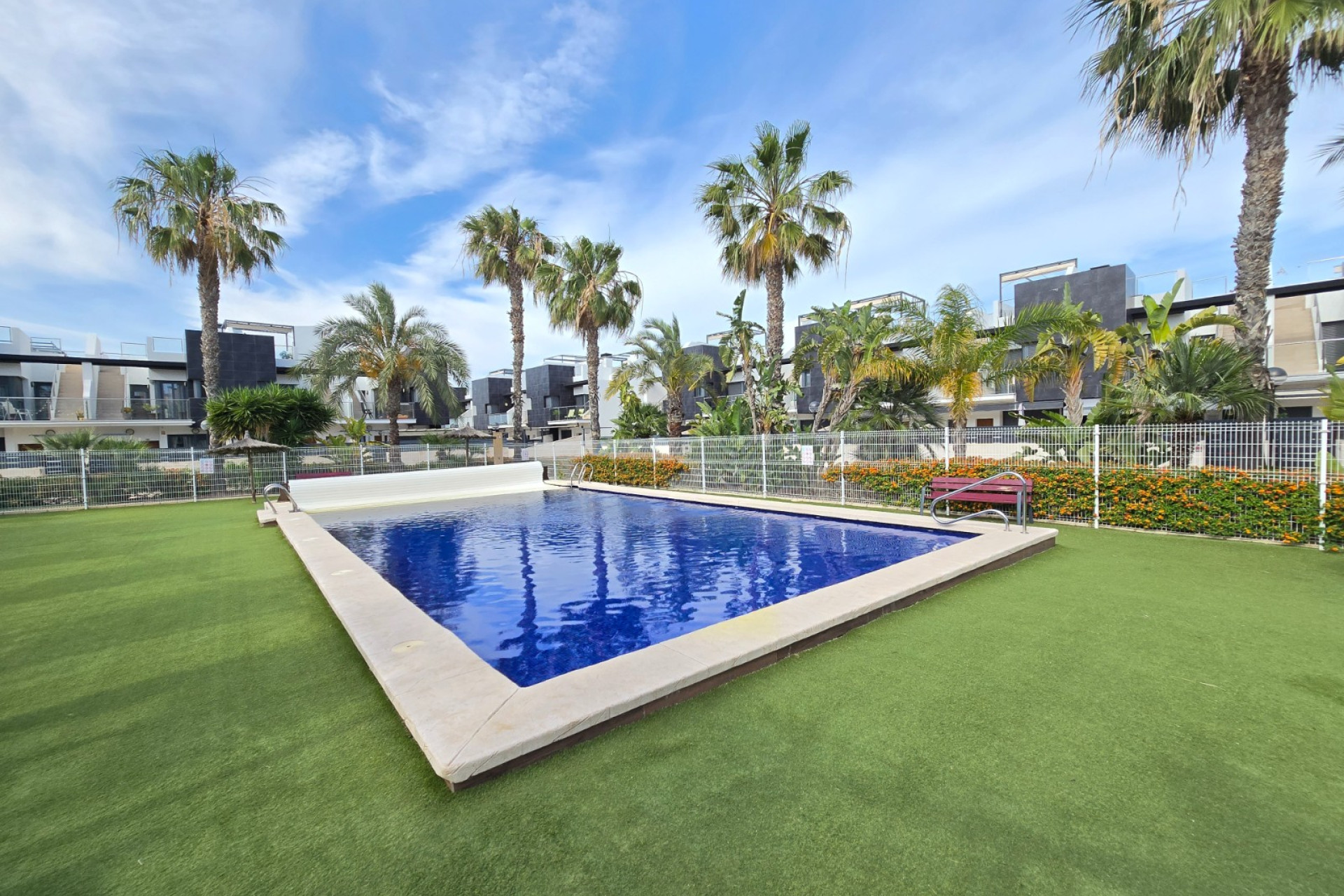 Revente - Apartment / Flat * - Orihuela Costa * - Villamartín *