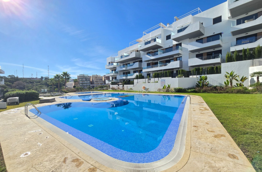 Revente - Apartment / Flat * - Orihuela Costa * - Villamartín *