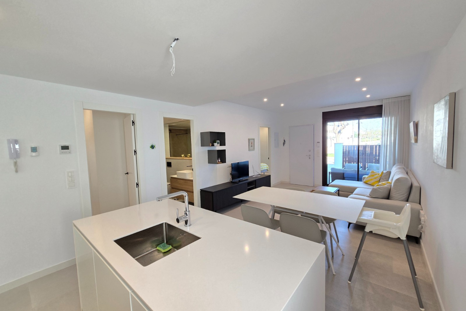 Revente - Apartment / Flat * - Pilar de la Horadada *