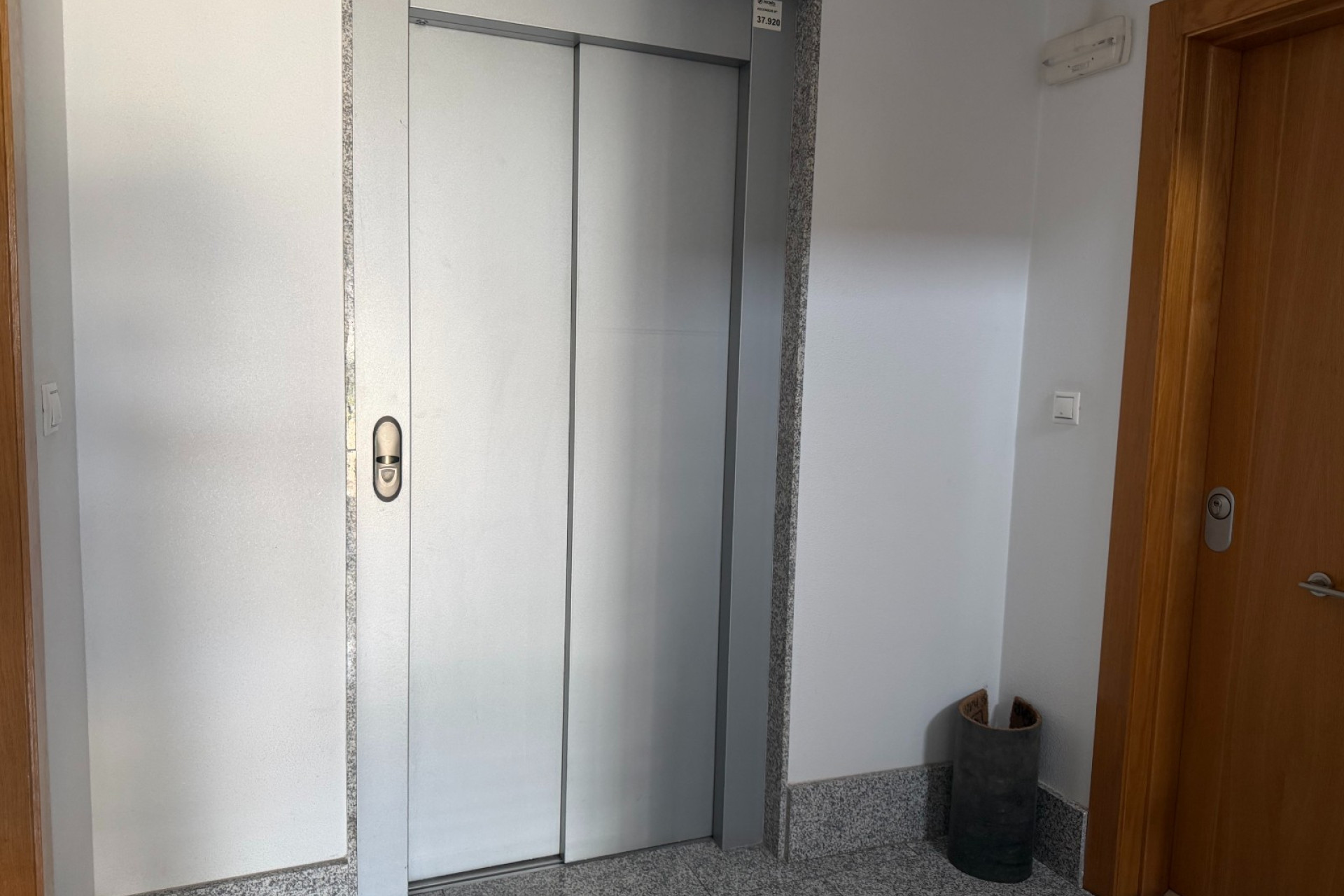 Revente - Apartment - Jacarilla