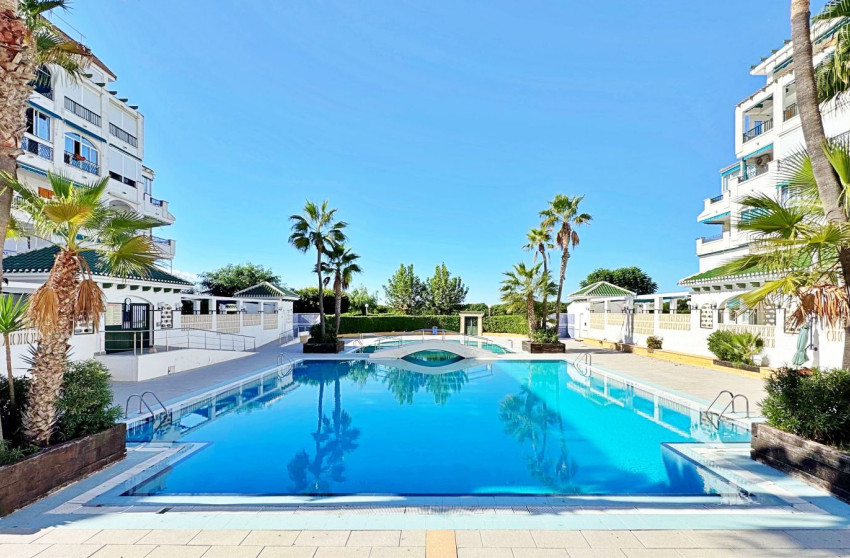 Revente - Apartment - La Mata - La Mata - Town