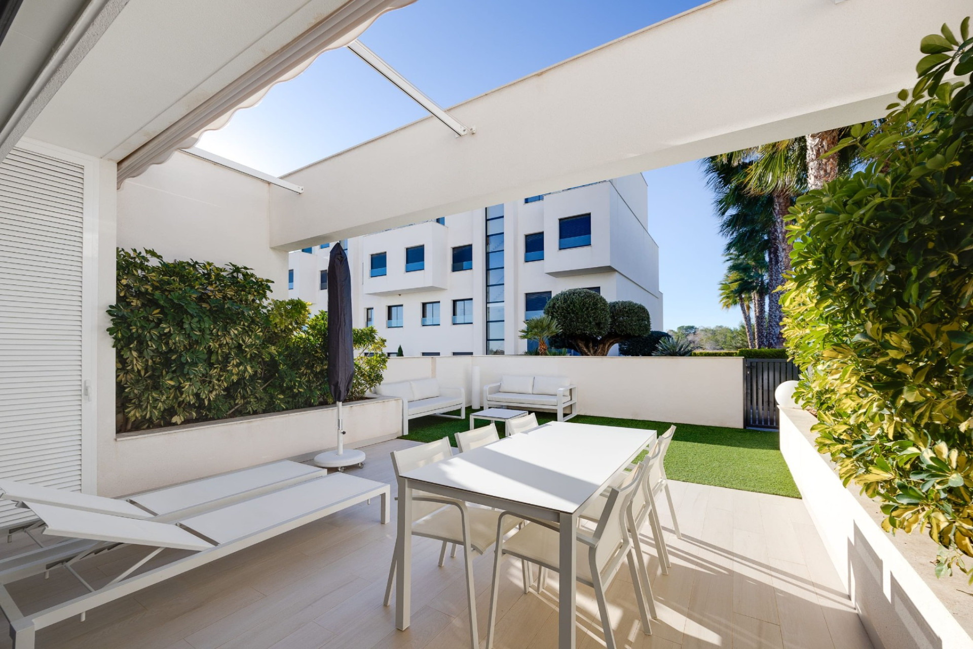 Revente - Apartment - Las Colinas Golf Resort