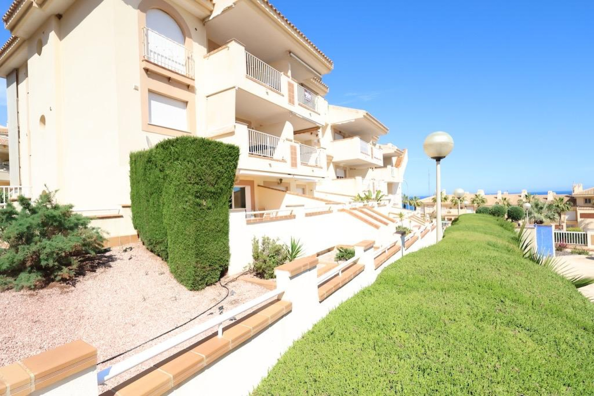 Revente - Apartment - Orihuela Costa - Campoamor