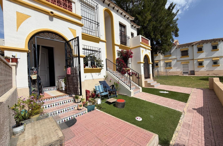 Revente - Apartment - Orihuela Costa - La Zenia