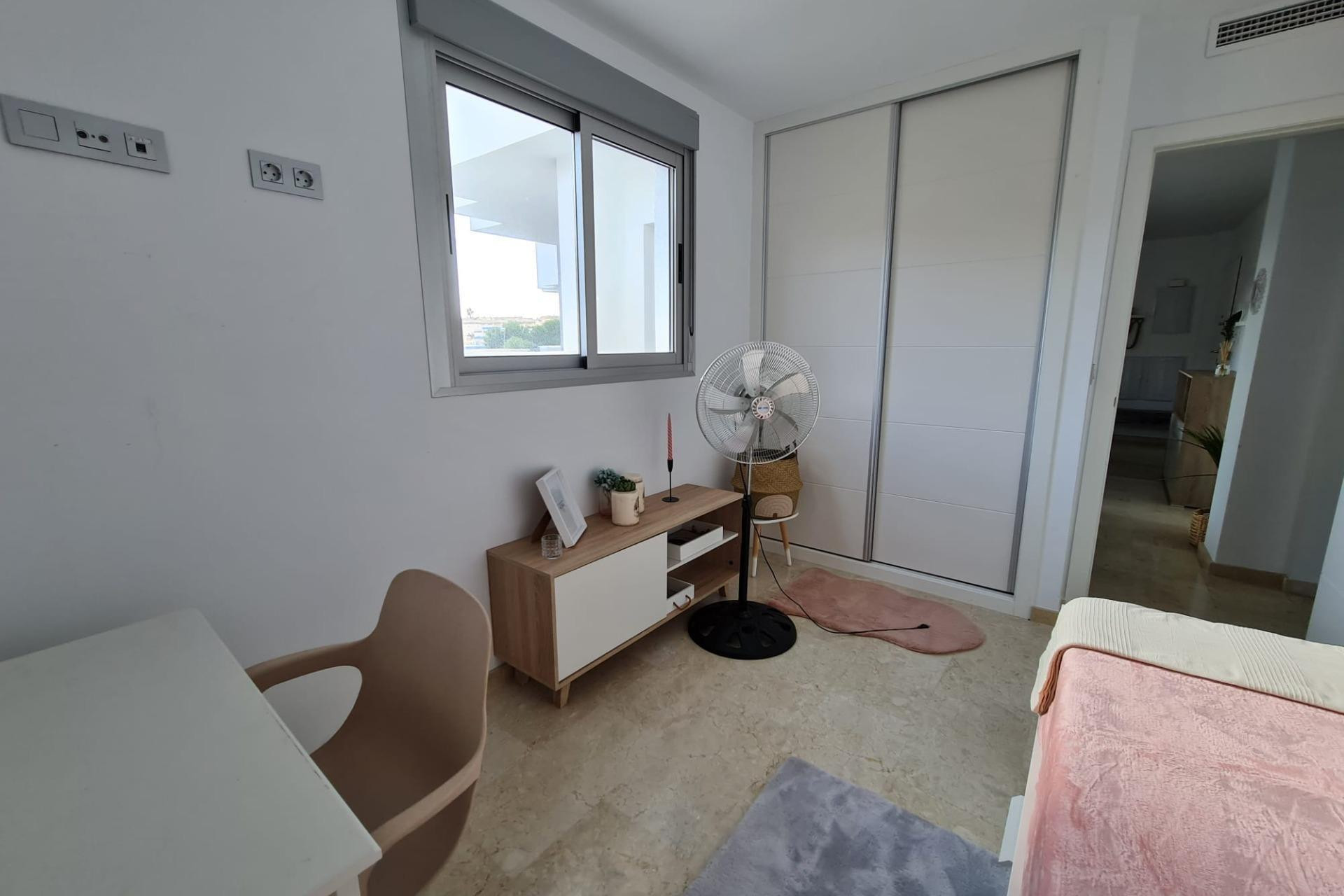 Revente - Apartment - Orihuela Costa - Las Filipinas