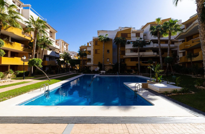 Revente - Apartment - Orihuela Costa - Punta Prima