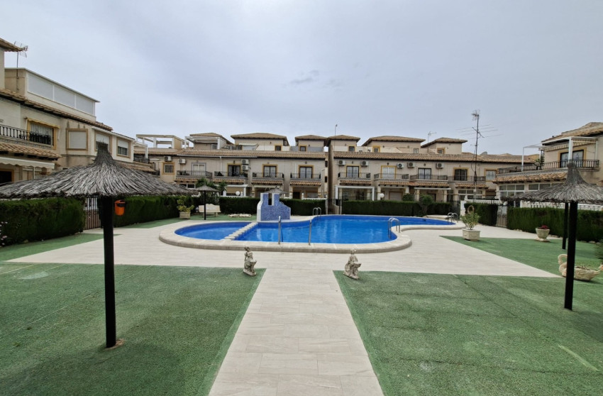 Revente - Apartment - Orihuela Costa - Punta Prima