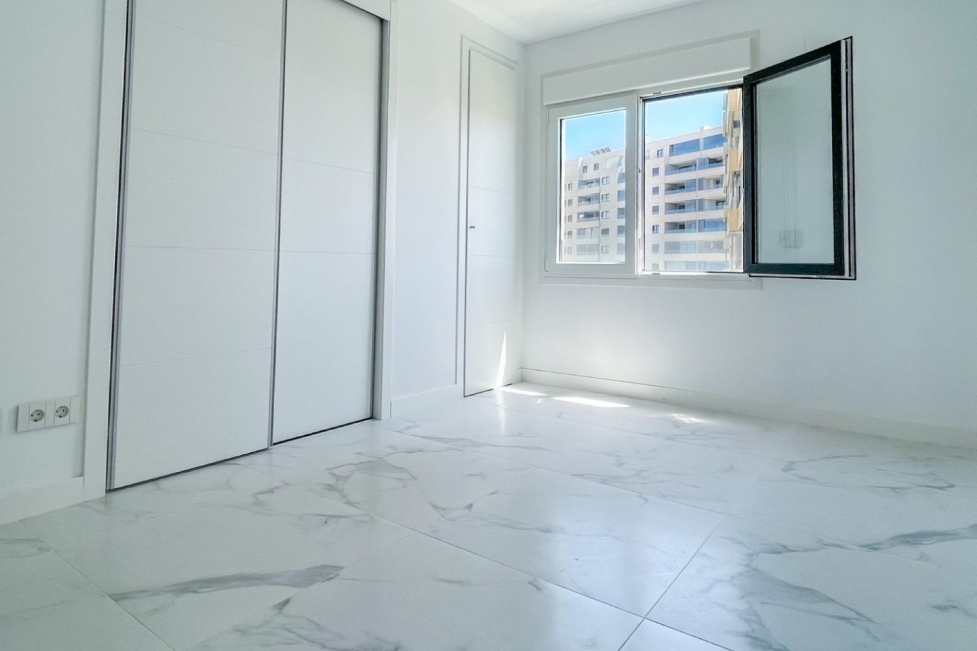 Revente - Apartment - Orihuela Costa - Punta Prima