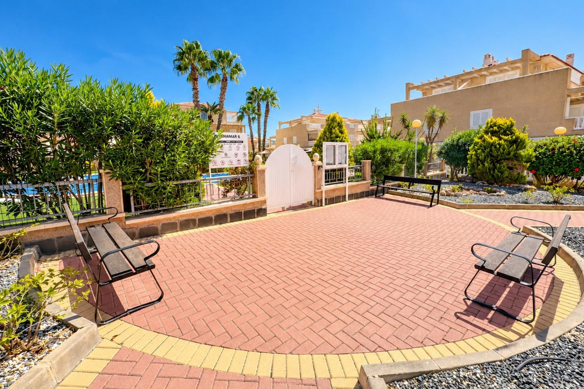 Revente - Apartment - Orihuela Costa - Punta Prima