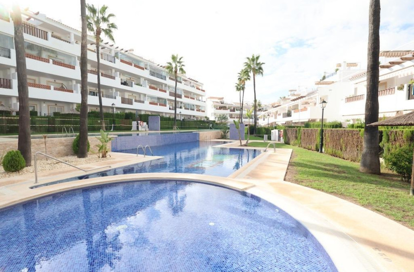 Revente - Apartment - Orihuela Costa - Villamartín-Las Filipinas