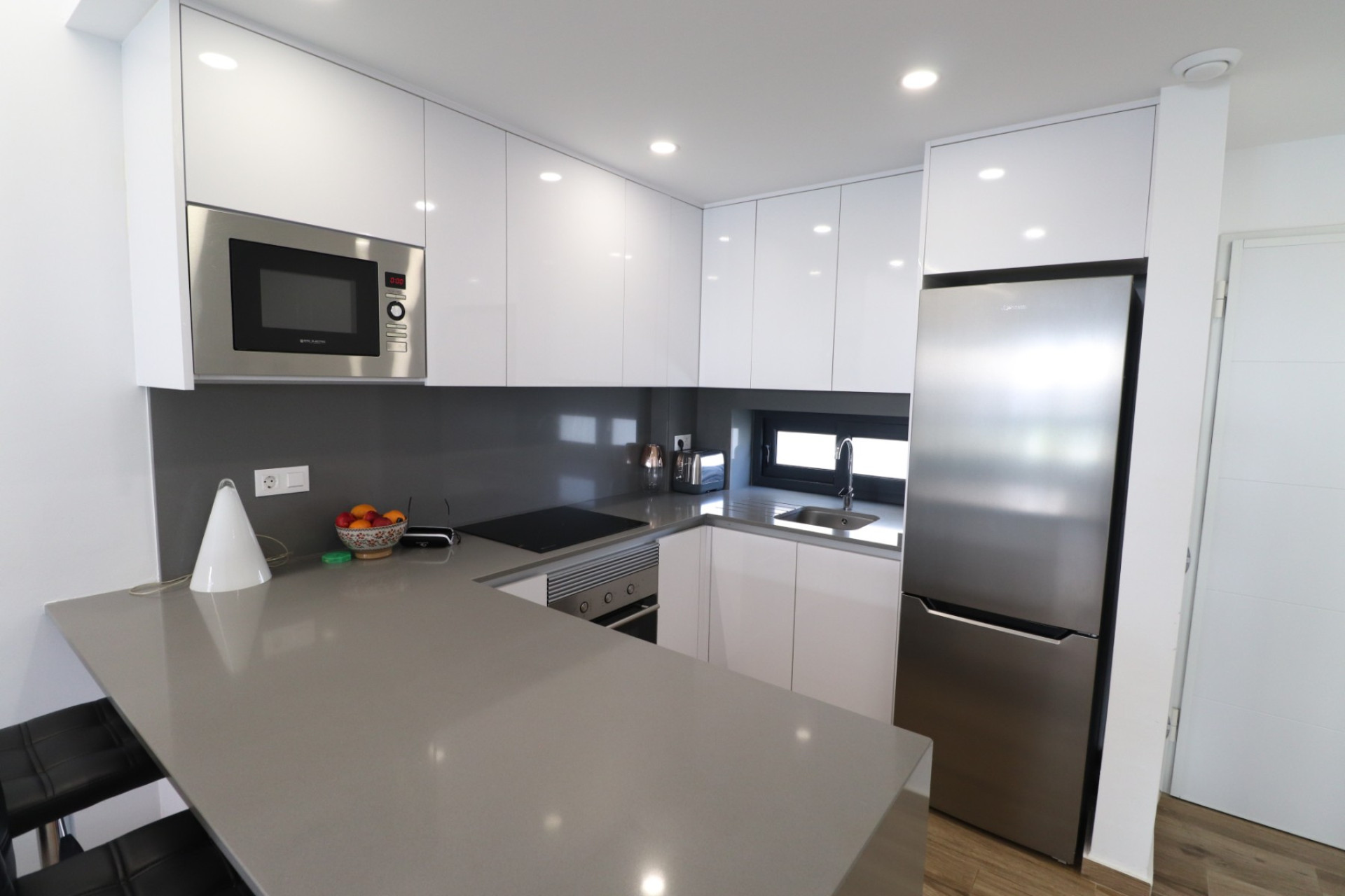 Revente - Apartment - Orihuela Costa - Villamartin