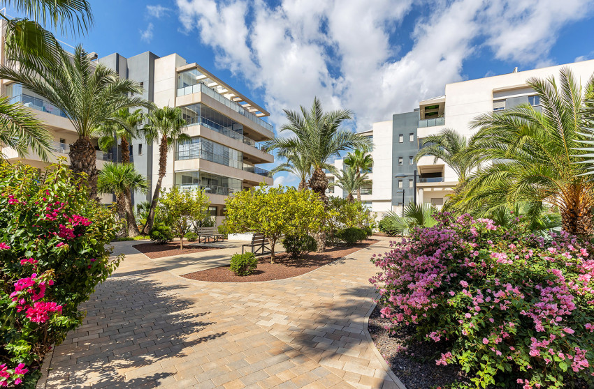 Revente - Apartment - Orihuela Costa - Villamartin