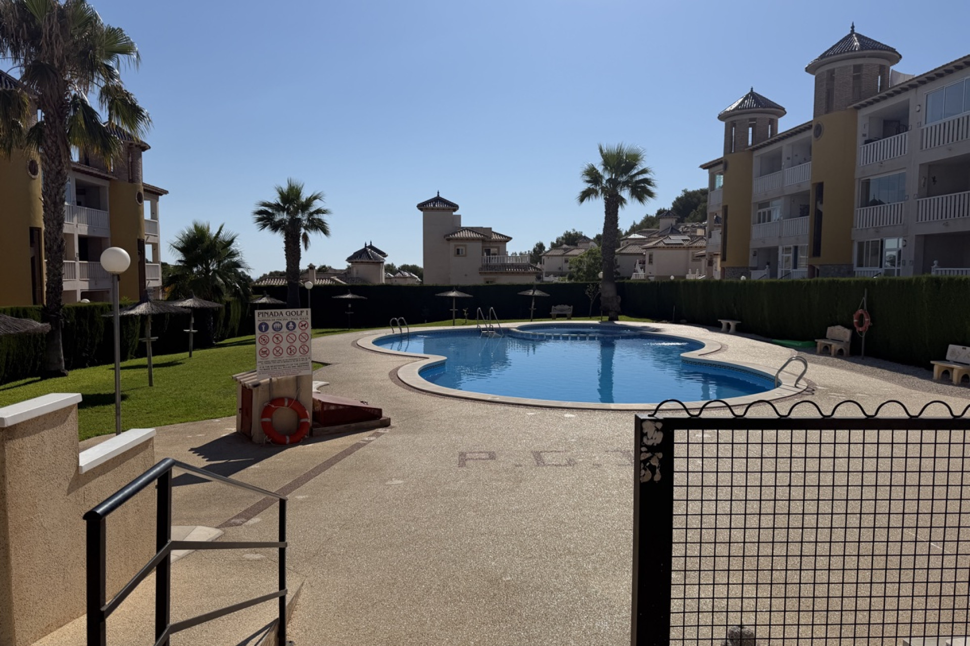 Revente - Apartment - Orihuela Costa - Villamartin