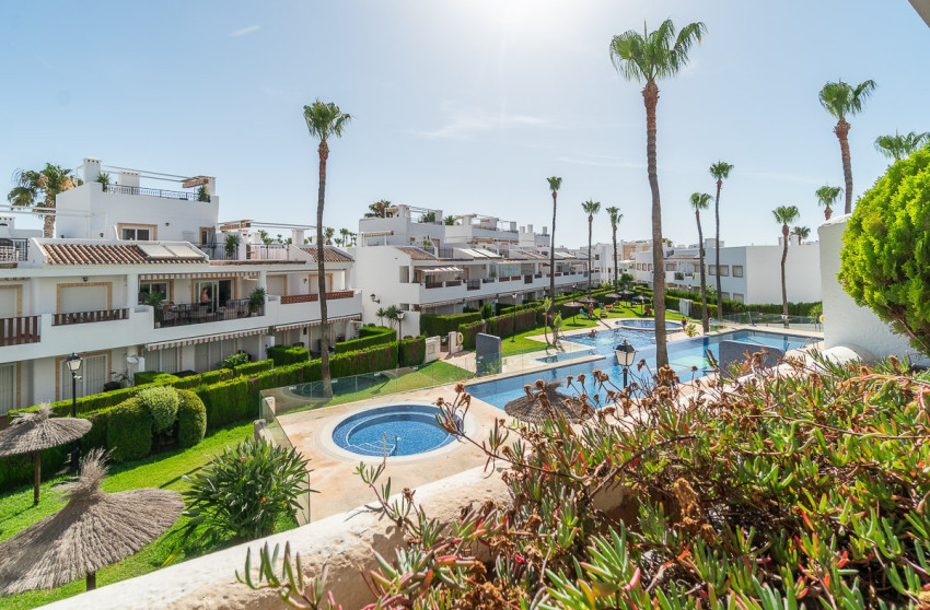 Revente - Apartment - Orihuela Costa - Villamartín