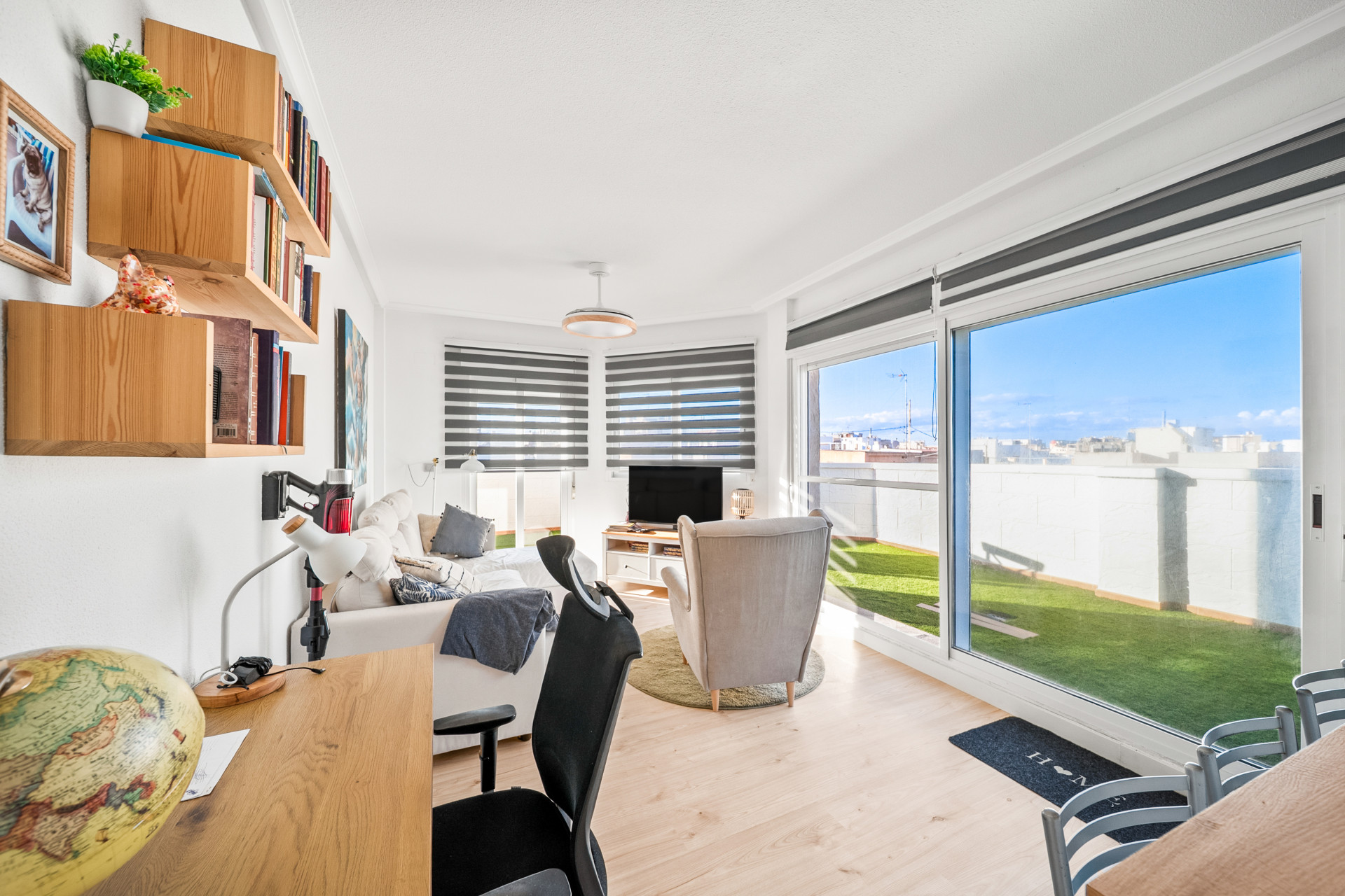 Revente - Apartment - Penthouse - Torrevieja - La Mata