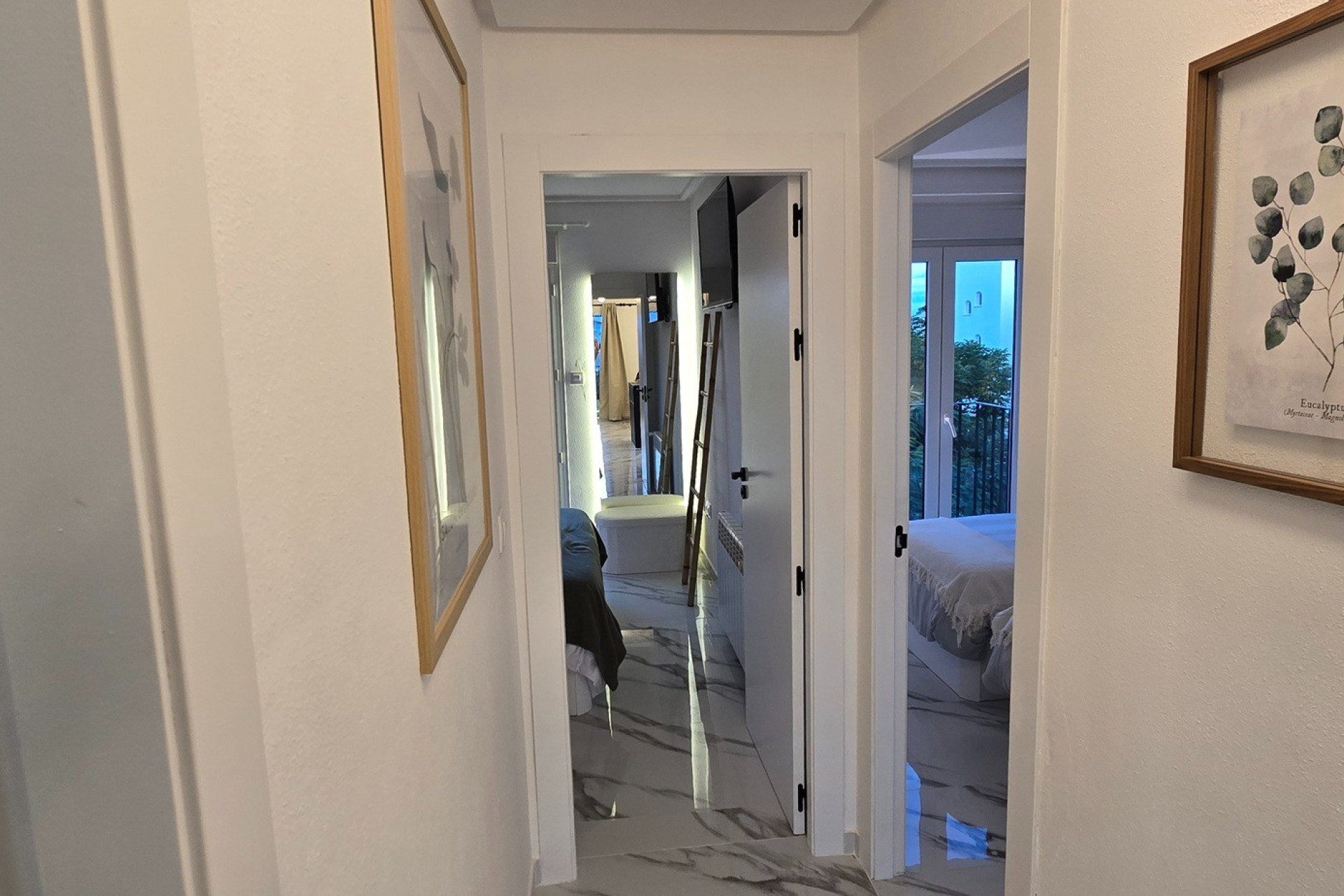 Revente - Apartment - Sucina