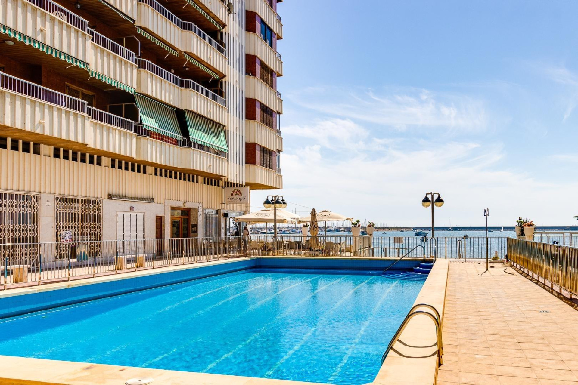 Revente - Apartment - Torrevieja - Acequion
